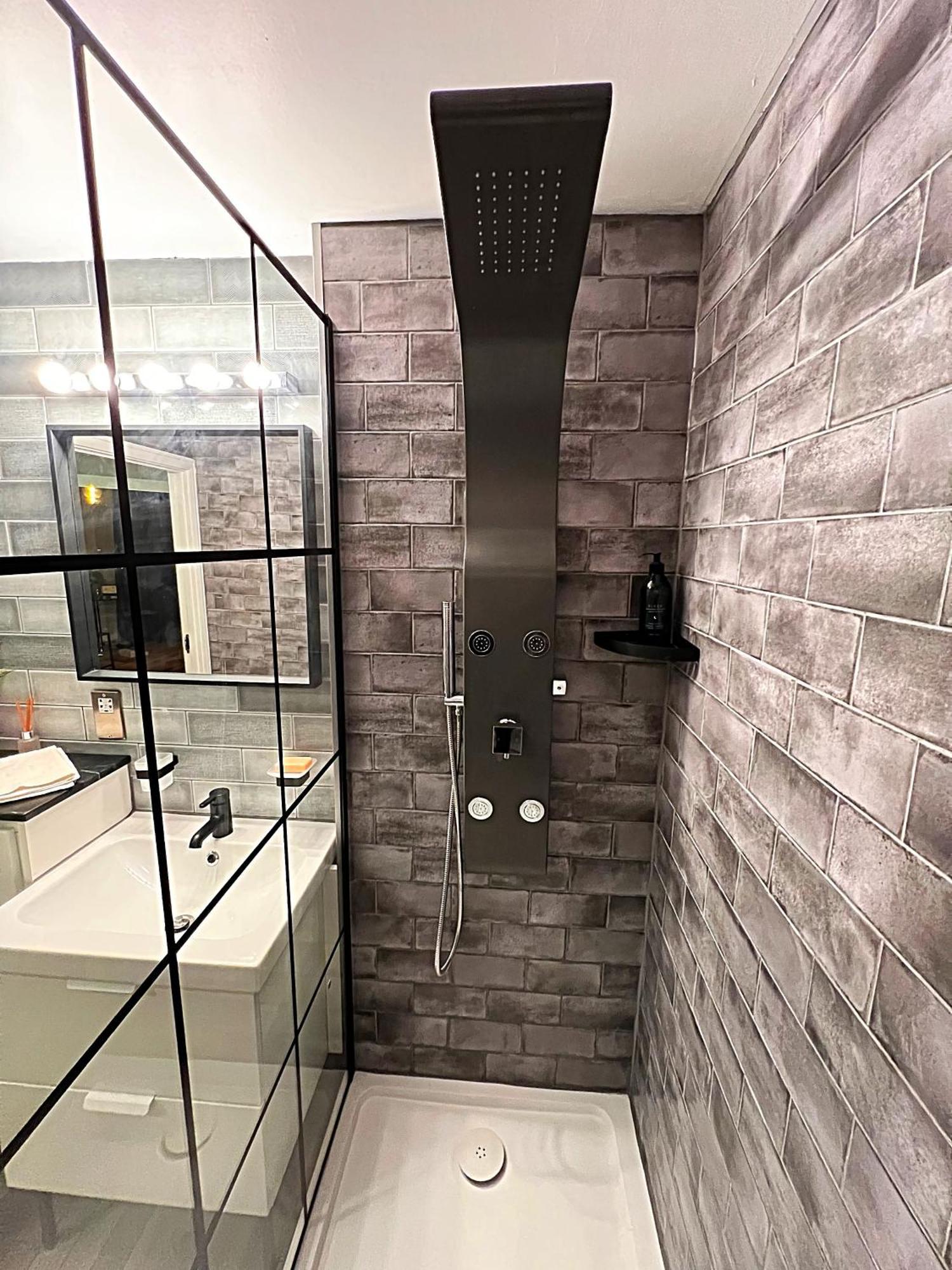 Latitude Chinatown Central Apartment Birmingham Luaran gambar