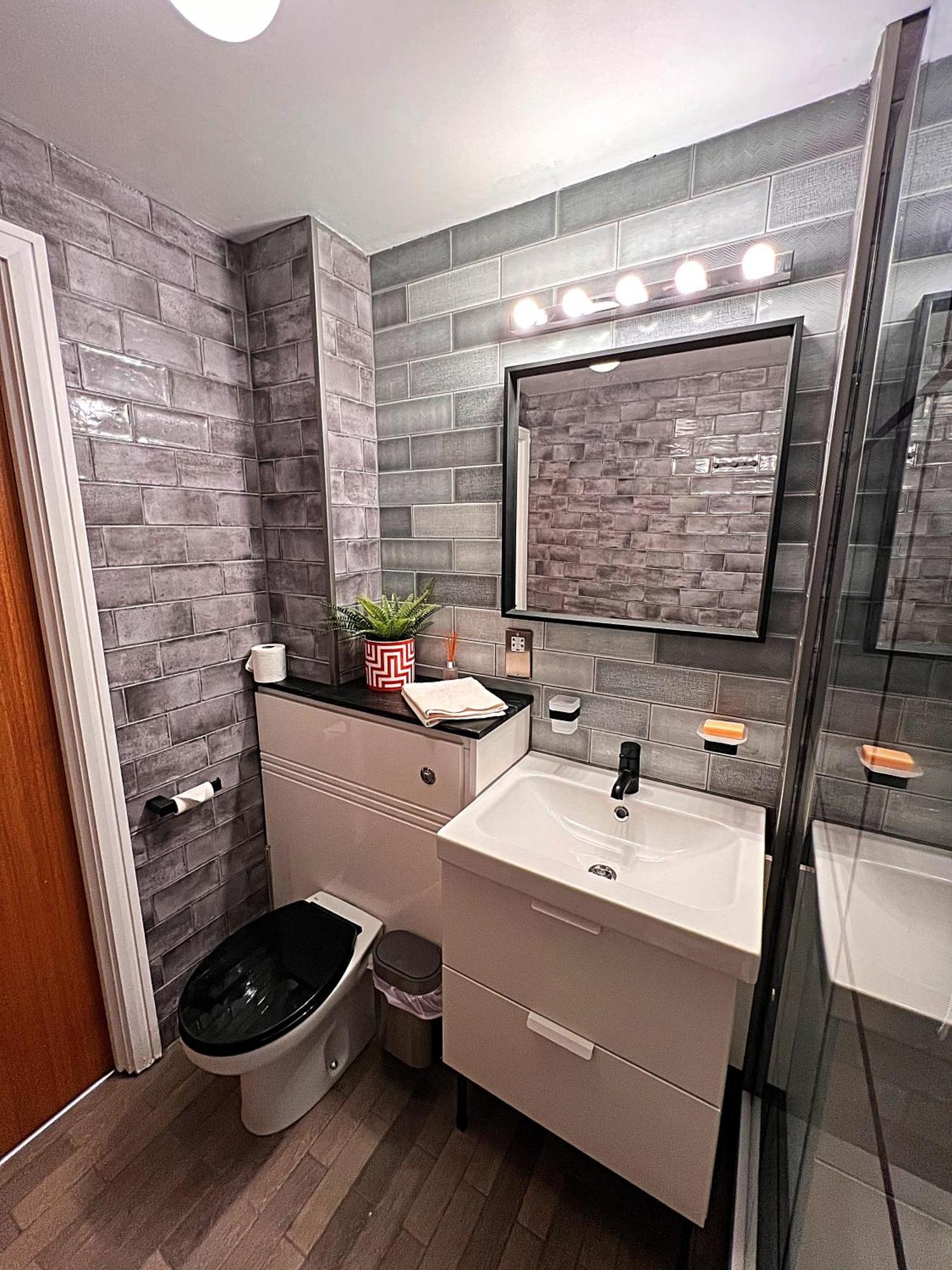 Latitude Chinatown Central Apartment Birmingham Luaran gambar